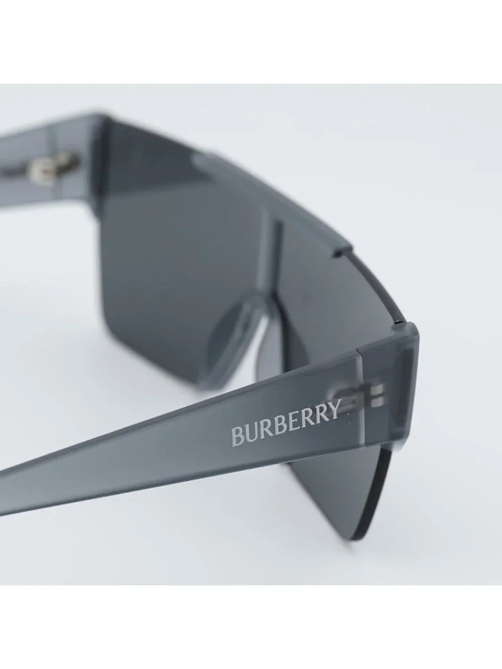 Burberry authentic be4291